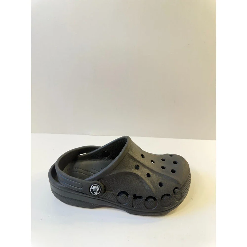 Crocs Unisex-Child Via Clog, Slip-on Shoes for Kids and Toddlers, Black, 2